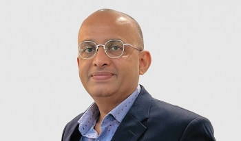 When infrastructure shapes the flow of capital in logistics