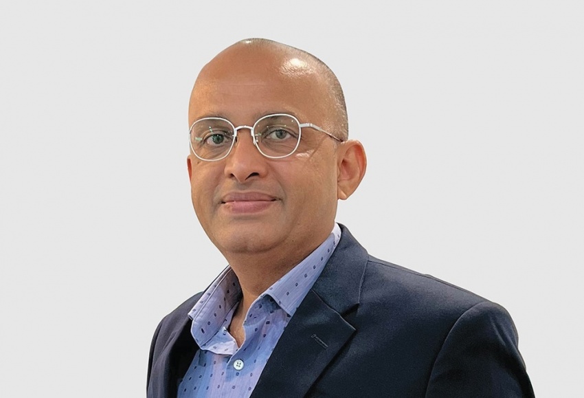 When infrastructure shapes the flow of capital in logistics When infrastructure shapes the flow of capital in logistics