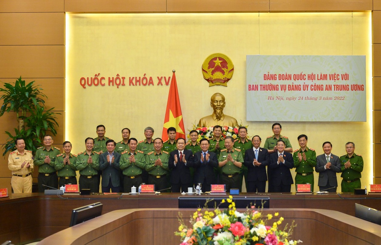 Đảng đoàn Quốc hội làm việc với Ban Thường vụ Đảng ủy Công an Trung ương