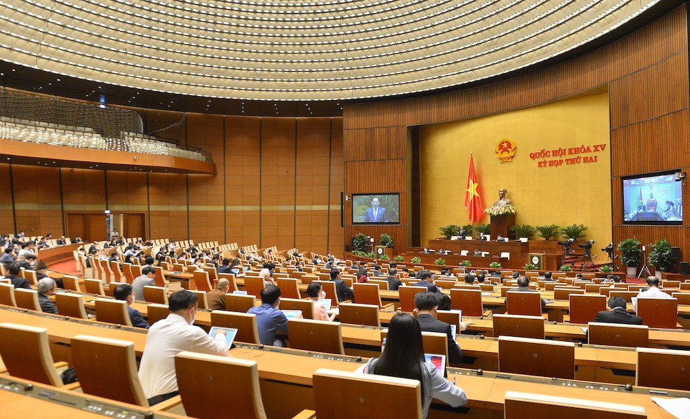 Đại biểu Quốc hội thảo luận sôi nổi về việc trang bị máy bay, tàu thuyền cho cảnh sát cơ động