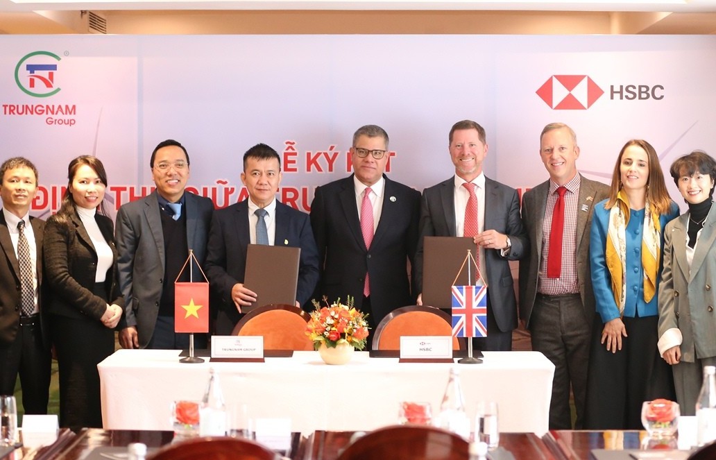 HSBC hiện thực hóa cam kết 12 tỷ USD tài trợ phát triển bền vững tại Việt Nam đến năm 2030