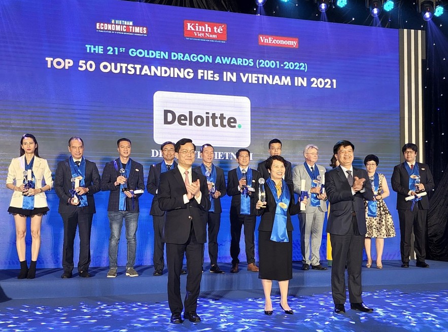 Deloitte Việt Nam được vinh danh trong Top 50 doanh nghiệp FDI hàng đầu thúc đẩy tăng trưởng xanh