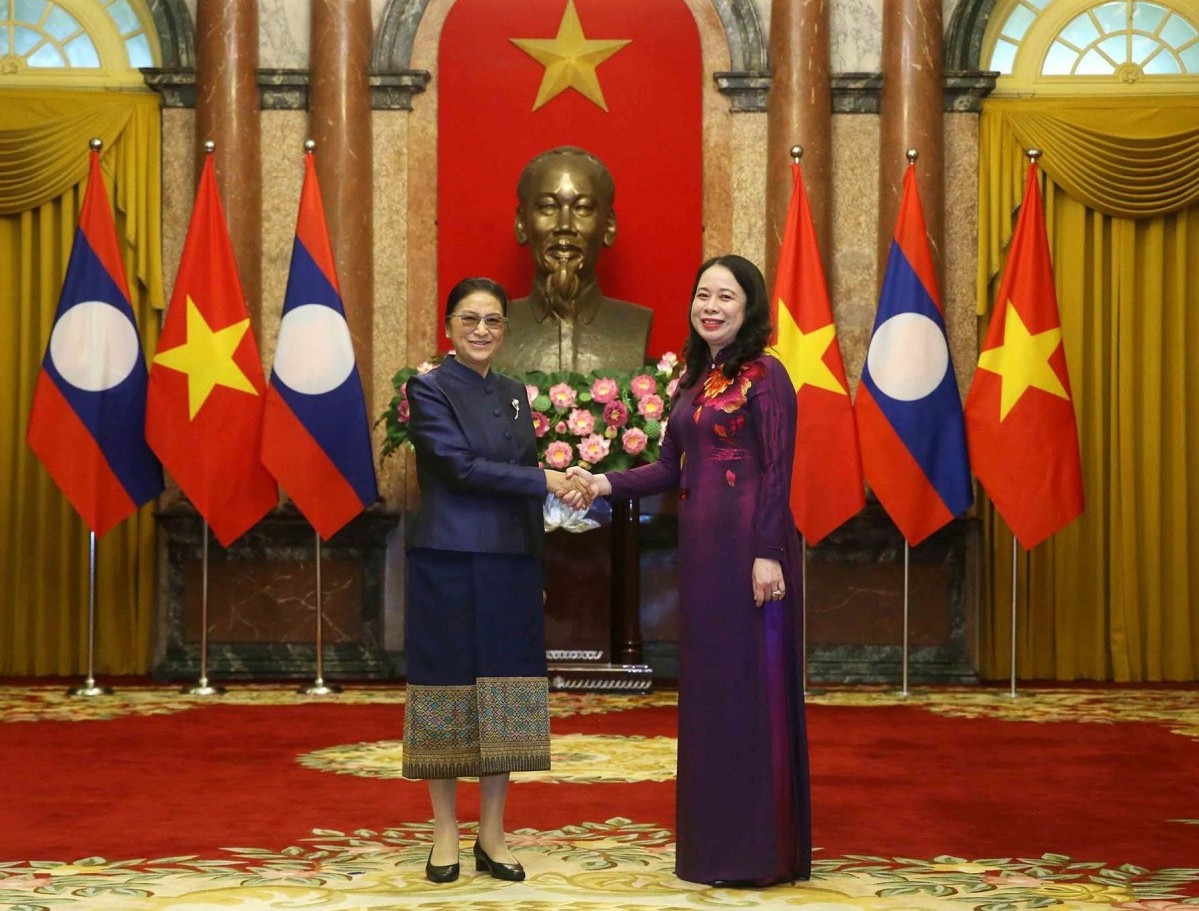 Việt Nam - Lào nâng tầm hợp tác kinh tế tương xứng với quan hệ đặc biệt giữa hai nước
