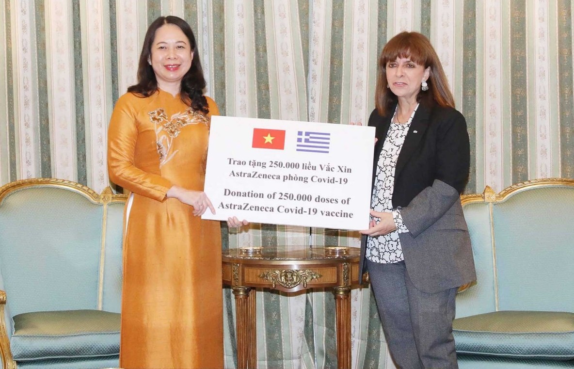 Hy Lạp tặng Việt Nam 250.000 liều vắc-xin Astra Zeneca phòng Covid-19