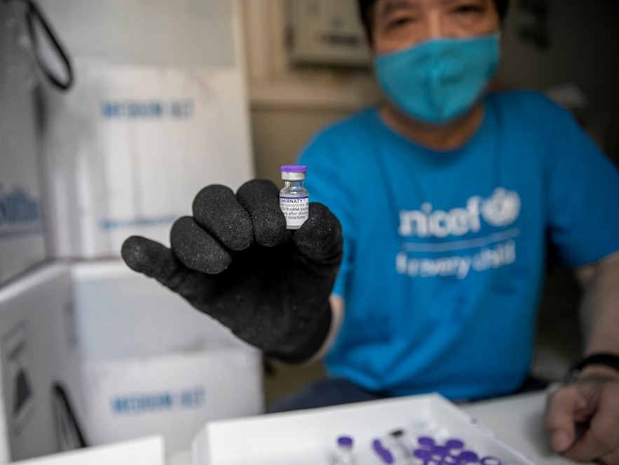 Việt Nam tiếp nhận thêm 2.873.520 liều vắc-xin Pfizer từ COVAX do Hoa Kỳ trao tặng