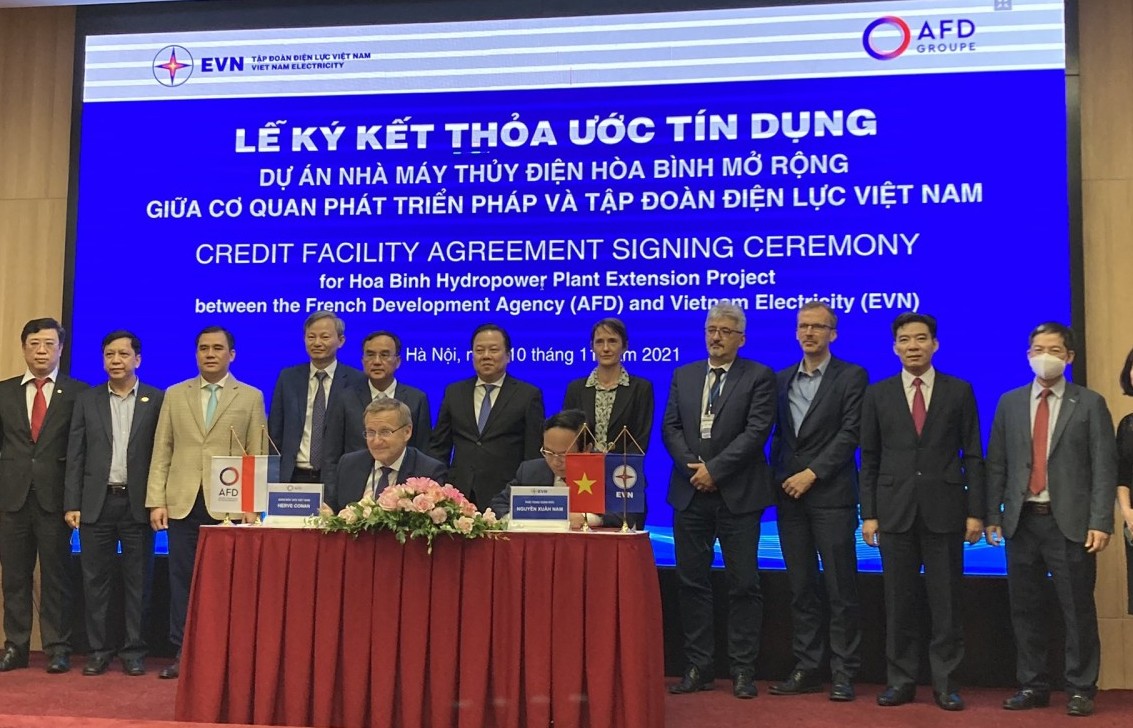 Pháp cam kết tài trợ 70 triệu Euro cho Dự án Nhà máy thủy điện Hòa Bình mở rộng