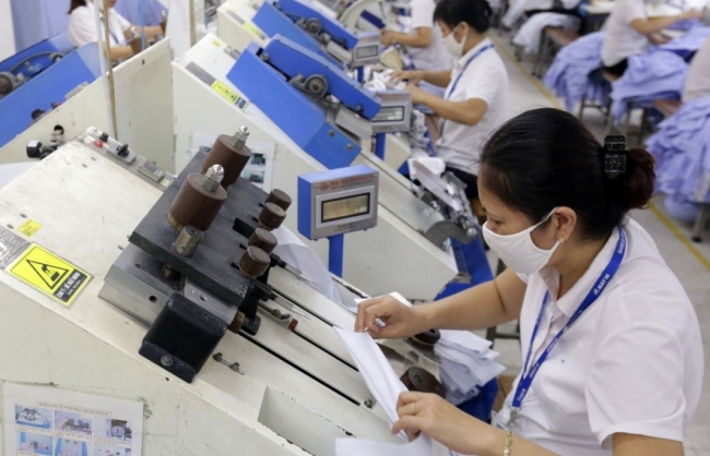 Đã tạm dừng đóng vào quỹ hưu trí và tử tuất hơn 1.067 tỷ đồng
