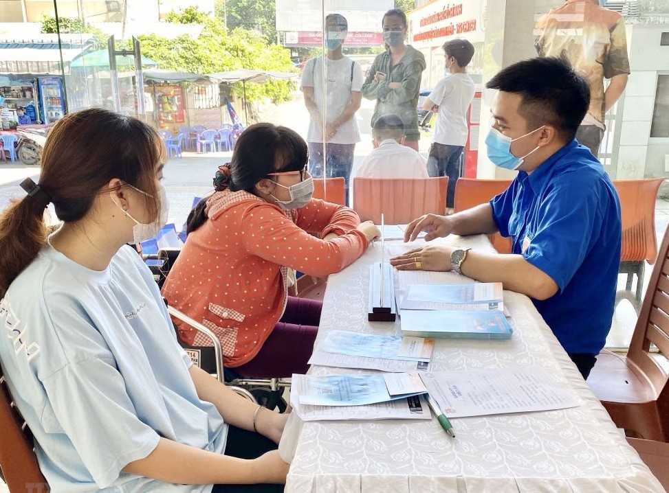 Thanh niên và phụ nữ Đông Nam Á là nhóm dễ tổn thương nhất do mất việc vì Covid-19
