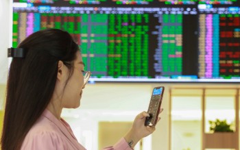 Chứng khoán ngày 18/6: VN-Index tăng điểm mạnh nhưng dòng tiền vẫn phân hóa