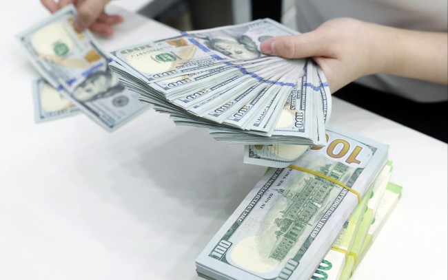 Nền kinh tế vững vàng trước nhiều sức ép, tỷ giá còn chịu áp lực ngắn hạn trong quý III/2026