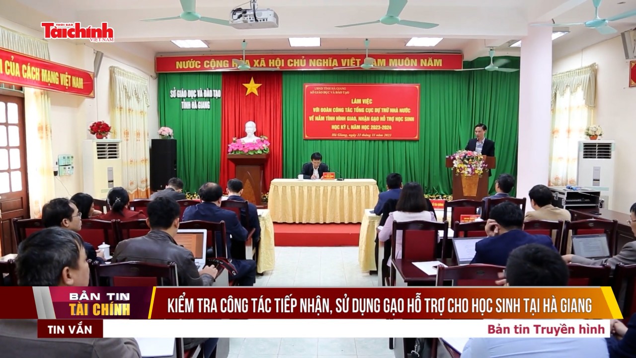 Kiểm tra công tác tiếp nhận, sử dụng gạo hỗ trợ cho học sinh tại Hà Giang
