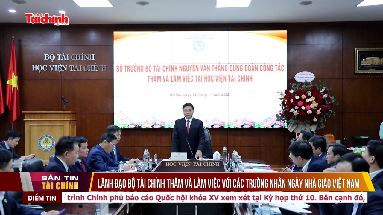 Lãnh đạo Bộ Tài chính thăm và làm việc với các trường nhân Ngày Nhà giáo Việt Nam