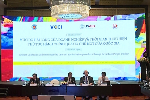 bo tai chinh no luc cai thien muc do hai long cua doanh nghiep