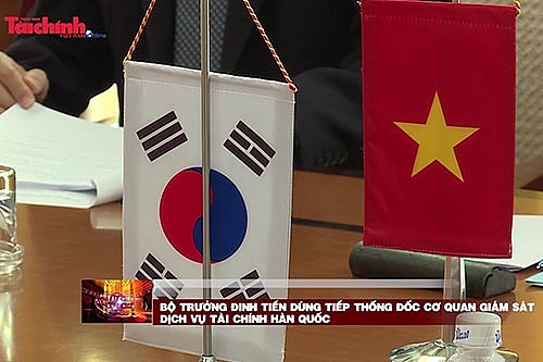 Bộ trưởng Đinh Tiến Dũng tiếp Thống đốc Cơ quan Giám sát dịch vụ tài chính Hàn Quốc
